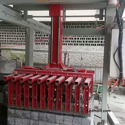 300 kg capaciteit Industriële robotarm Versatile productie robots ODM
