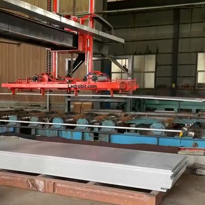 Gepersonaliseerde industriële robot gipsbord laden en lossen robot met touchscreen