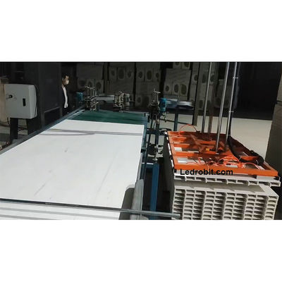 Op maat gemaakte elektrische laad- en losmachine 300 kg - 3000 kg materiaal laden en lossen